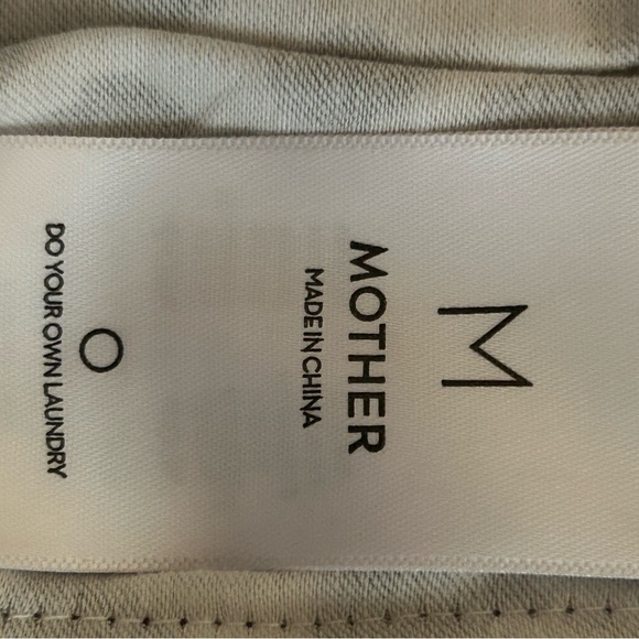 MOTHER The Lounger Ankle Pants in wildcat size M slight thread mark on leg shown - Picture 5 of 6